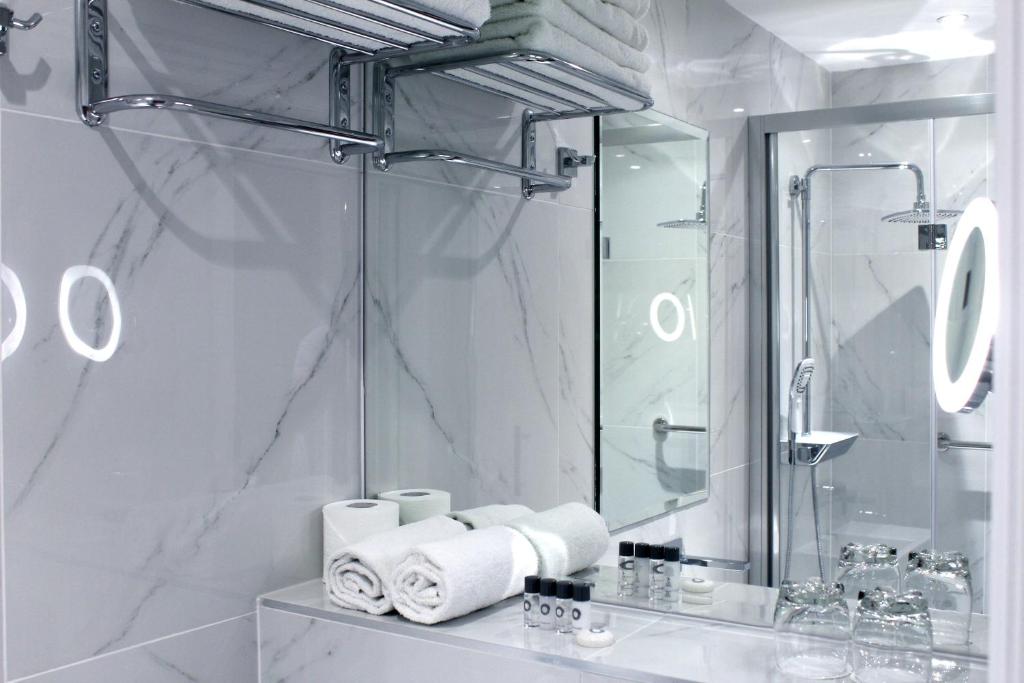 1 Craven Hill Gardens - image 3