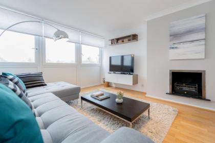 Holland Park 2 Bed Flat by BaseToGo - image 6