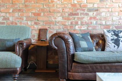 Fantastic 1-Bedroom Flat Near Regent's Park - image 4