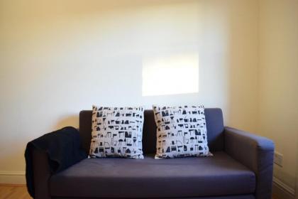 Cosy 1 Bedroom Flat Near Primrose Hill - image 2