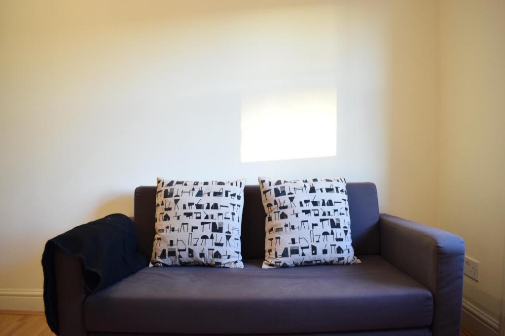 Cosy 1 Bedroom Flat Near Primrose Hill - image 2
