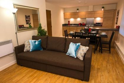 Royal Limehouse Apartment - image 18