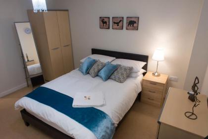 Royal Limehouse Apartment - image 3