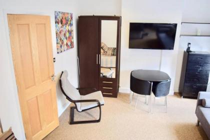 Gorgeous Studio in Trendy London Location (DH7) - image 14