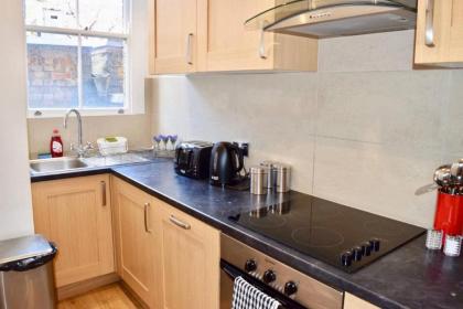 Gorgeous Studio in Trendy London Location (DH7) - image 19
