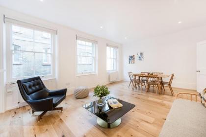 Covent Garden Apartments - Netflix and Nespresso - image 1