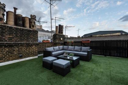 Covent Garden Apartments - Netflix and Nespresso - image 13