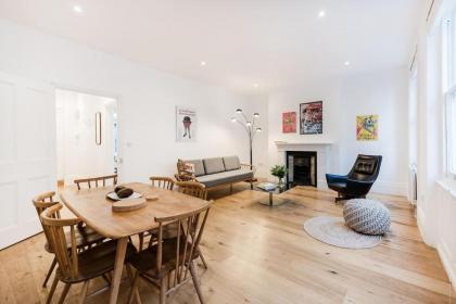 Covent Garden Apartments - Netflix and Nespresso - image 14