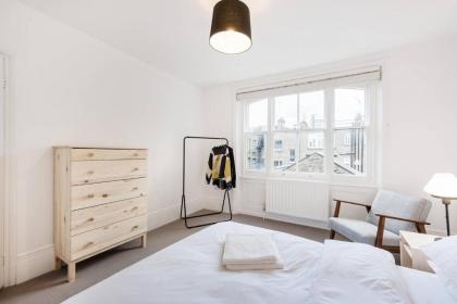 Covent Garden Apartments - Netflix and Nespresso - image 3