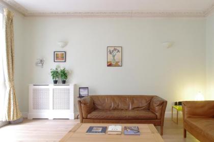 Covent Garden Superior Two Bedroom Aparment on Strand - image 20