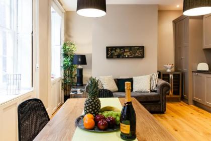 1st Class Covent Garden Residences for 1st Class Guests - image 17