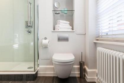 1st Class Covent Garden Residences for 1st Class Guests - image 4