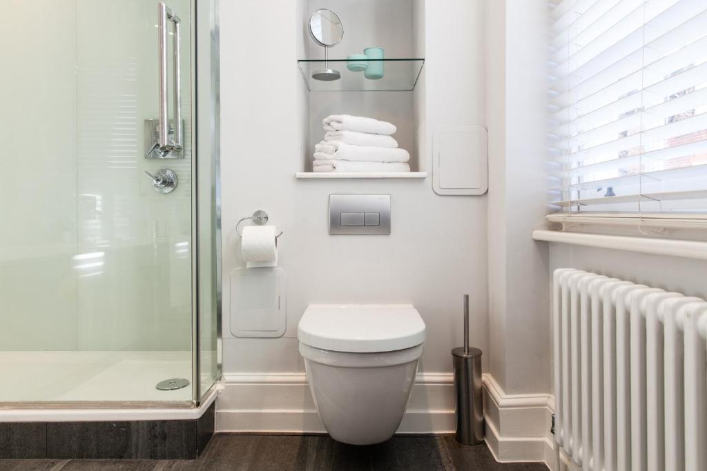 1st Class Covent Garden Residences for 1st Class Guests - image 4