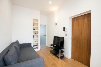 StayInn Old Street - image 11