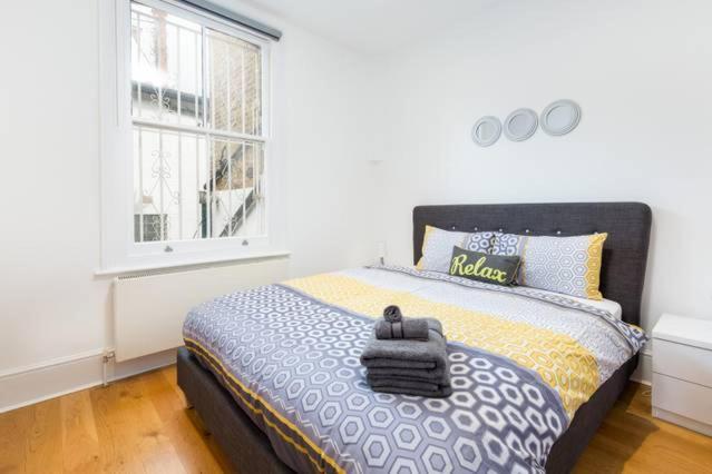 Gorgeous Apartment in Trendy Neighbourhood (DH5) - image 2