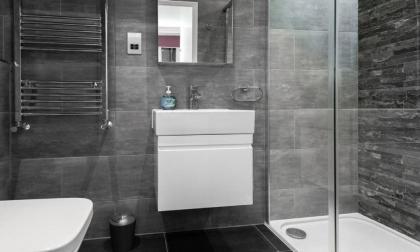Fleet Street Apartment 1 - image 1