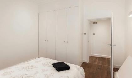 Fleet Street Apartment 1 - image 8