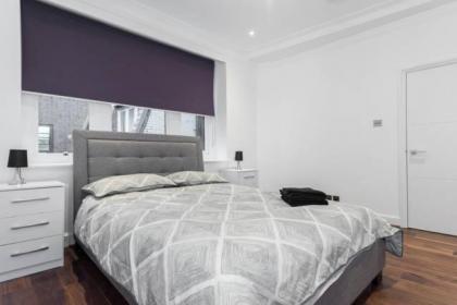Fleet Street Apartment 3 - image 18