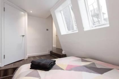 Fleet Street Apartment 4 - image 11