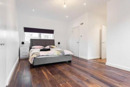 Fleet Street Apartment 4 - image 16