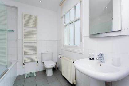 Veeve - Keats Country - image 27