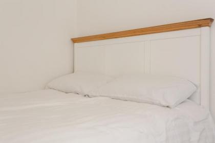 Bright and Lovely 1 Bedroom Flat Belsize - image 4