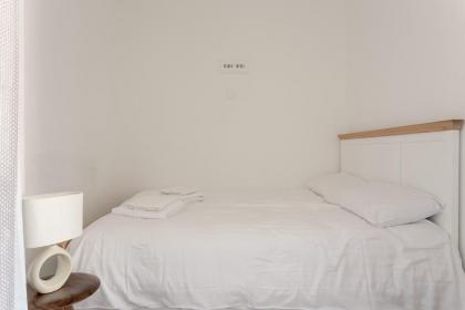 Bright and Lovely 1 Bedroom Flat Belsize - image 5
