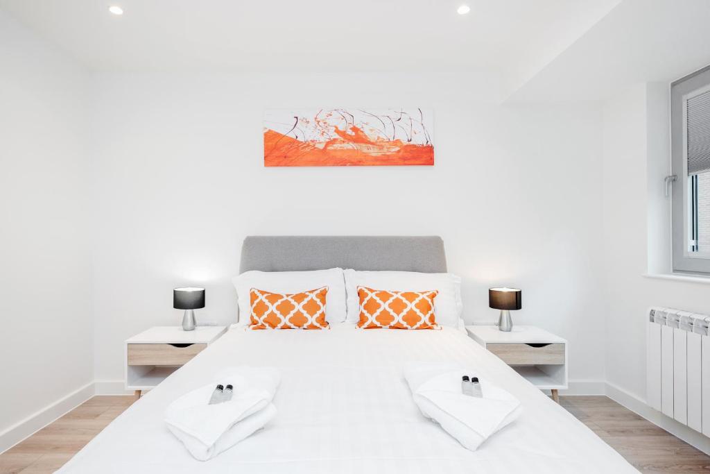 Stayo New Compton Street - image 3