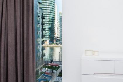 Clover Court - image 15