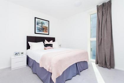 Clover Court - image 17