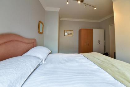 1 Bedroom Flat Near Marble Arch - image 5