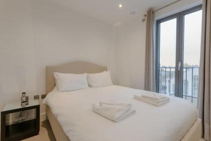 Notting Hill 2 Bedroom Apartment - image 17