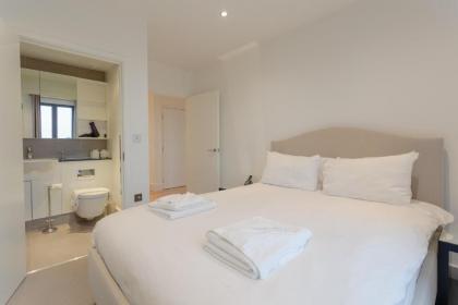 Notting Hill 2 Bedroom Apartment - image 18