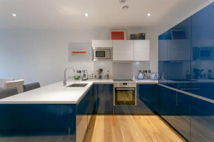 Notting Hill 2 Bedroom Apartment - image 8