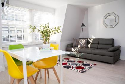 Soho Chambers by Indigo Flats - image 1
