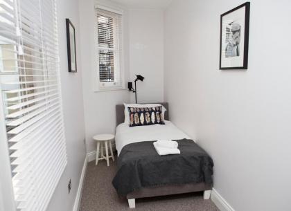 Soho Chambers by Indigo Flats - image 19