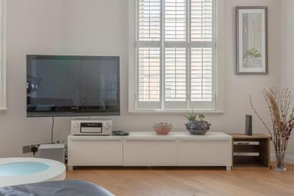Fantastic 2 Bedroom Apartment in Central London - image 11