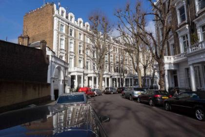 Linden Gardens - image 8