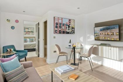 The Chronicle by Supercity Aparthotels - image 1