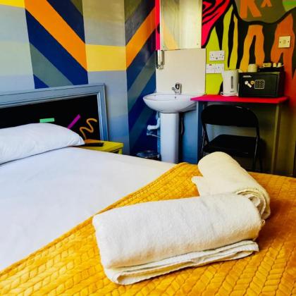 KX Rooms Kings Cross - image 3