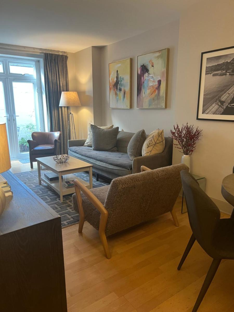 2 Bedroom Apartment just off Kings Road - main image