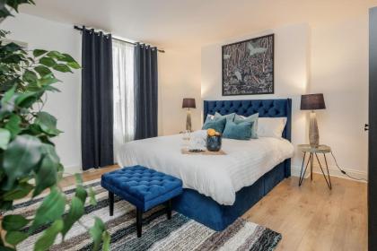 Elegant 3Bed Apartment in Kensington Olympia - image 15