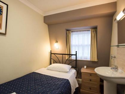 Central Hotel London - image 12
