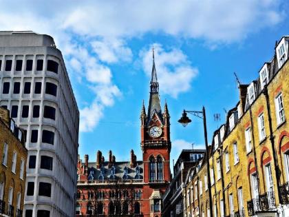 Central Hotel London - image 2