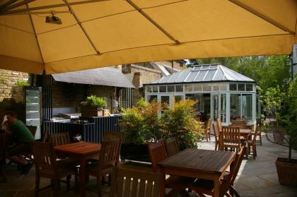 The Victoria - image 7