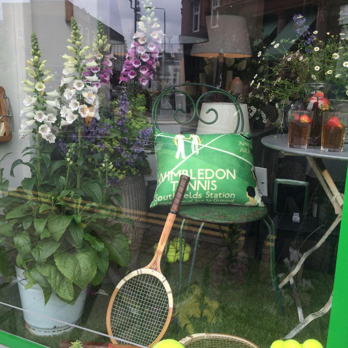 Wimbledon Holiday Lets - image 3