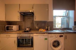 Studio close to central London #RED B - image 4
