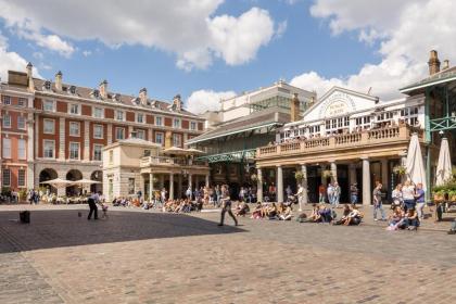 Urban Chic - Covent Garden - image 18