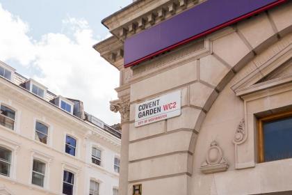 Urban Chic - Covent Garden - image 2