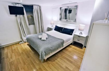Covent Garden Suites - image 14